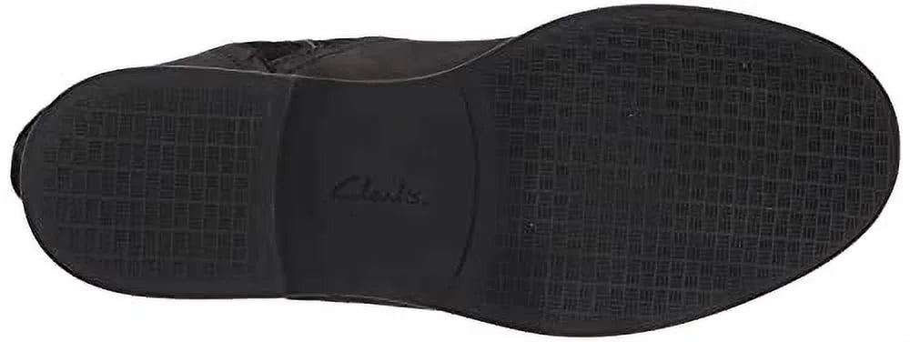 Clarks Women's Camzin Strap Fashion Boot, Black, 5