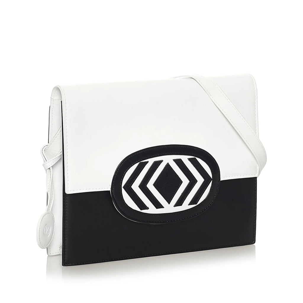 Pre-Owned Authenticated Valentino Crossbody Bag Calf Leather White Women (Good)