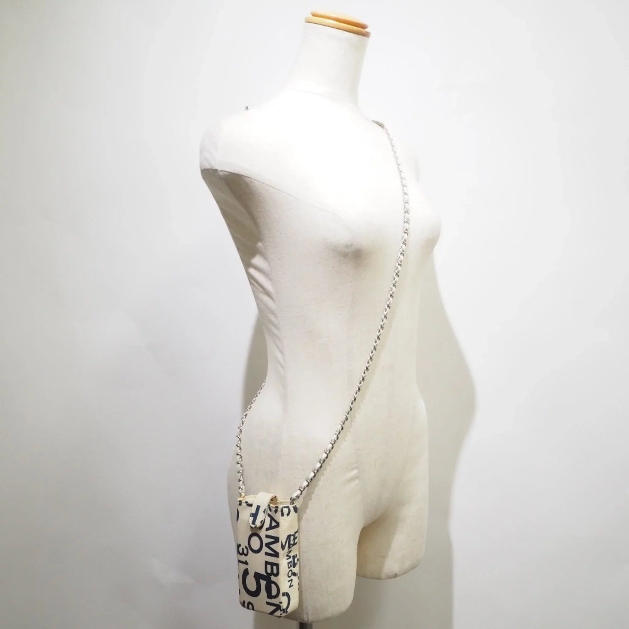 Pre-Owned Chanel Chain Pouch Canvas White/Blue Women's (Good)