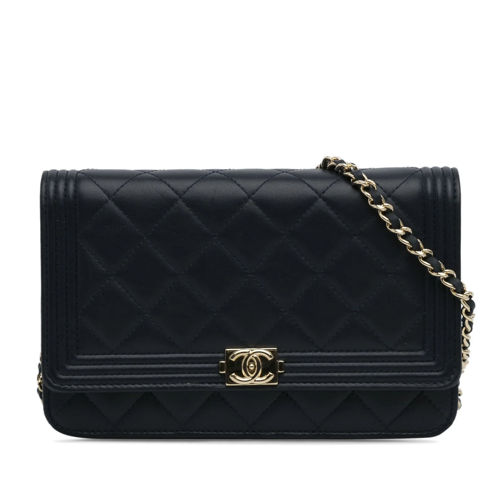 Pre-Owned Authenticated Chanel Boy Wallet On Chain Lambskin Leather Blue Crossbody Bag Unisex (Good)