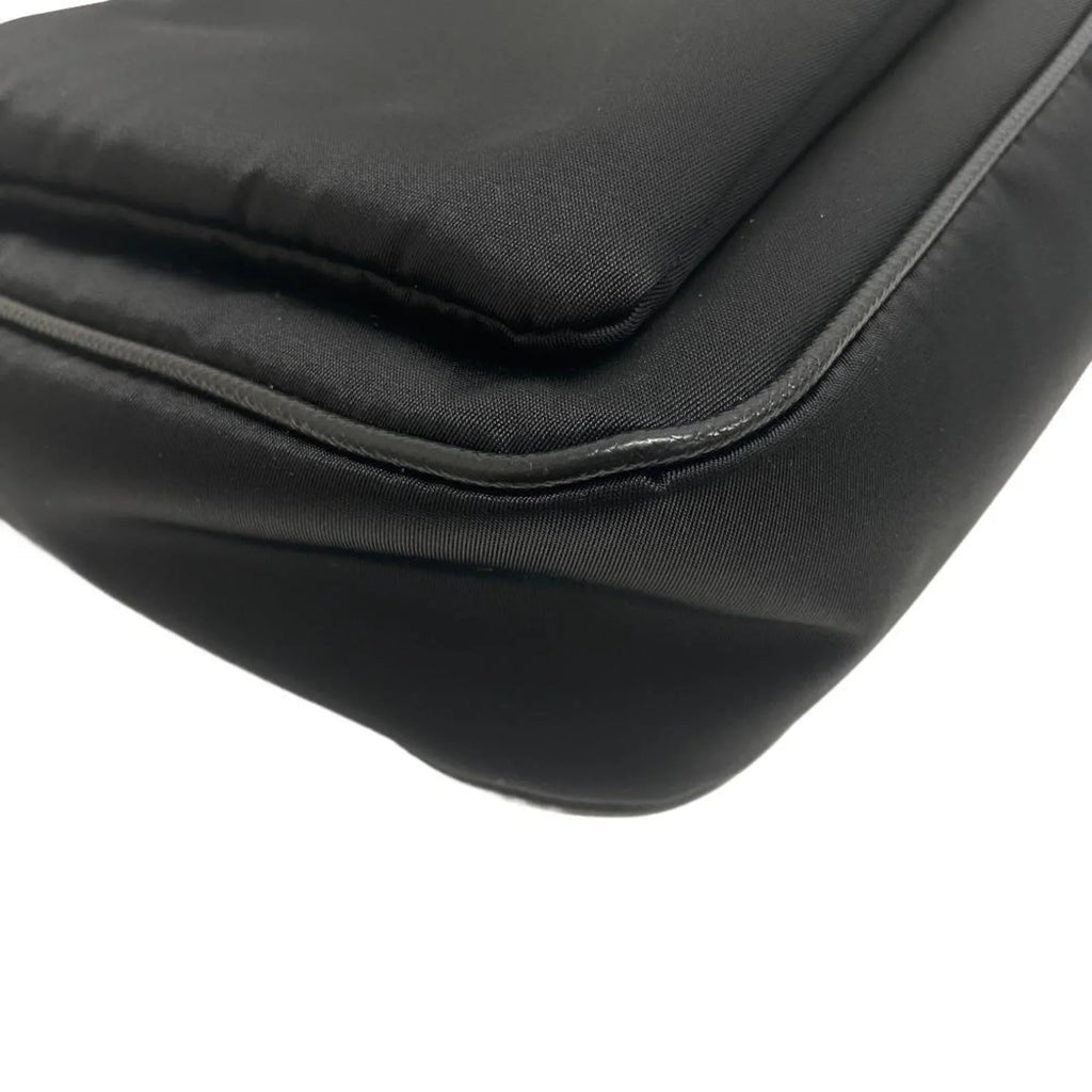 Pre-Owned  1BH168 Tessuto Triangle Plate Shoulder Bag Black Women's  (Good)