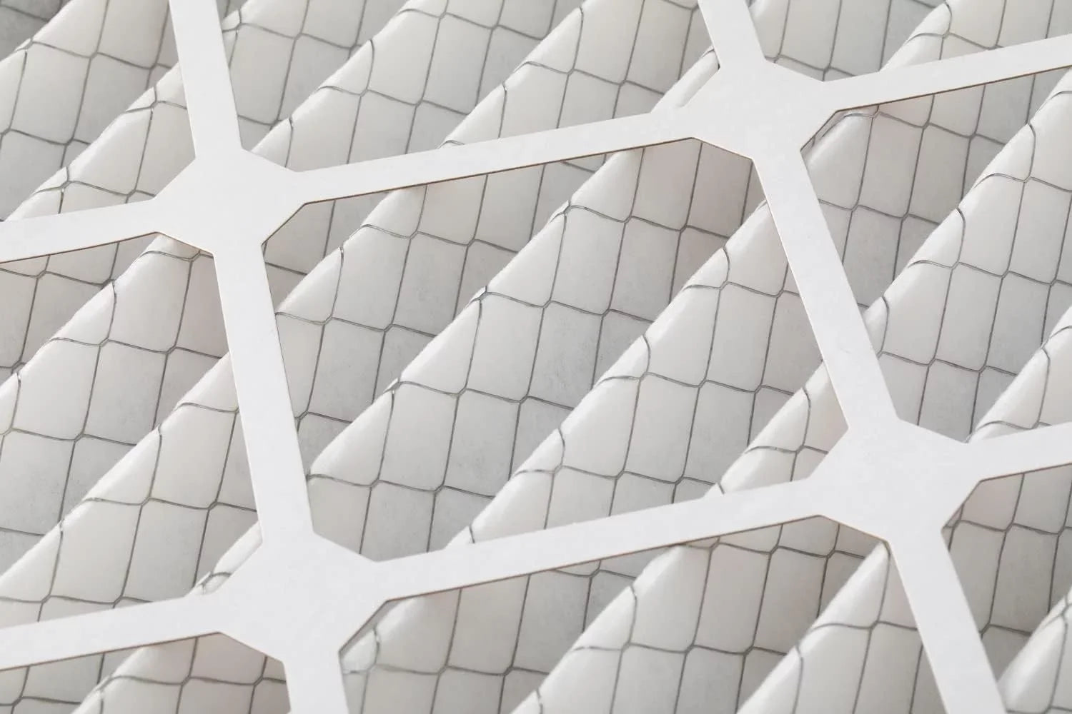 18X18x1  11,  1000 Pleated Furne 1" Air Filters By Pamlico. Case Of 12. Size: 17-3/4  17-3/4  3/4