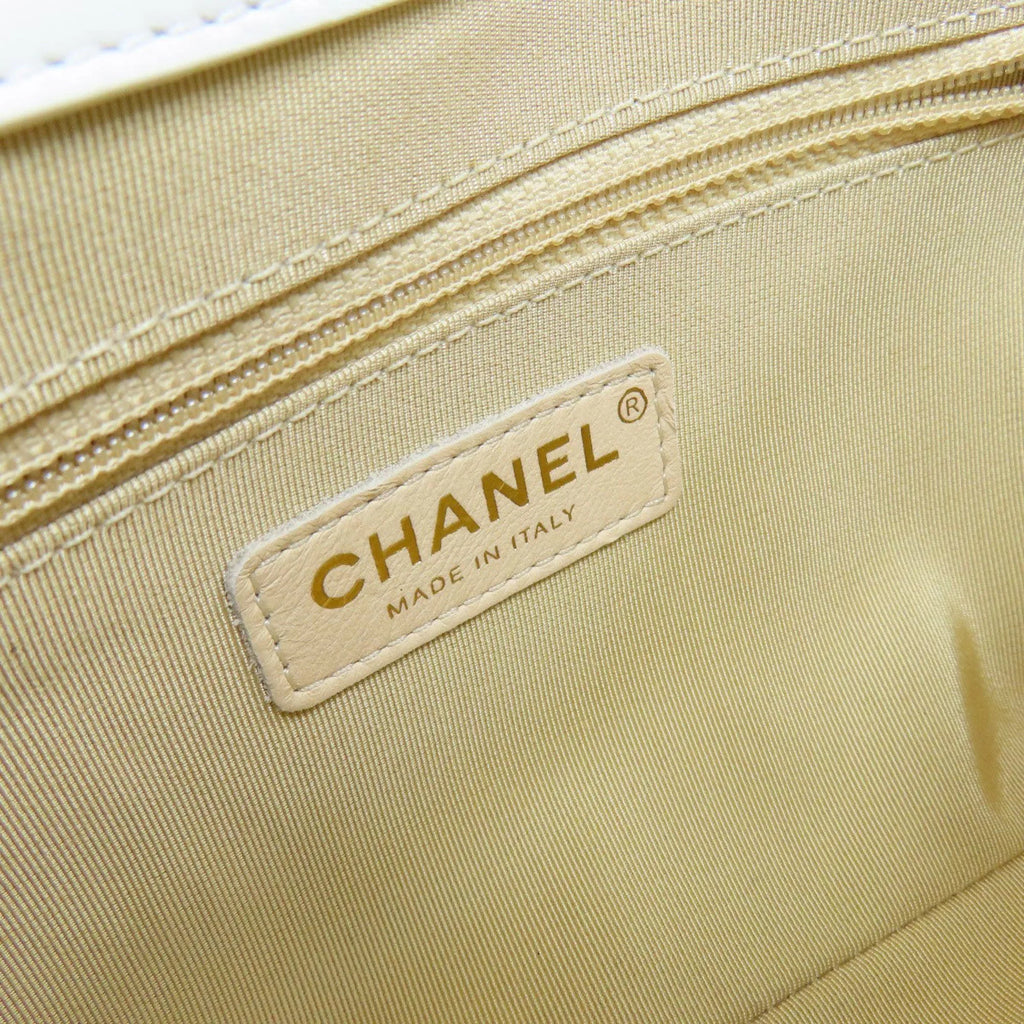 Pre-Owned Chanel Chain Shoulder Matelasse Bag Lambskin Ladies  (Good)