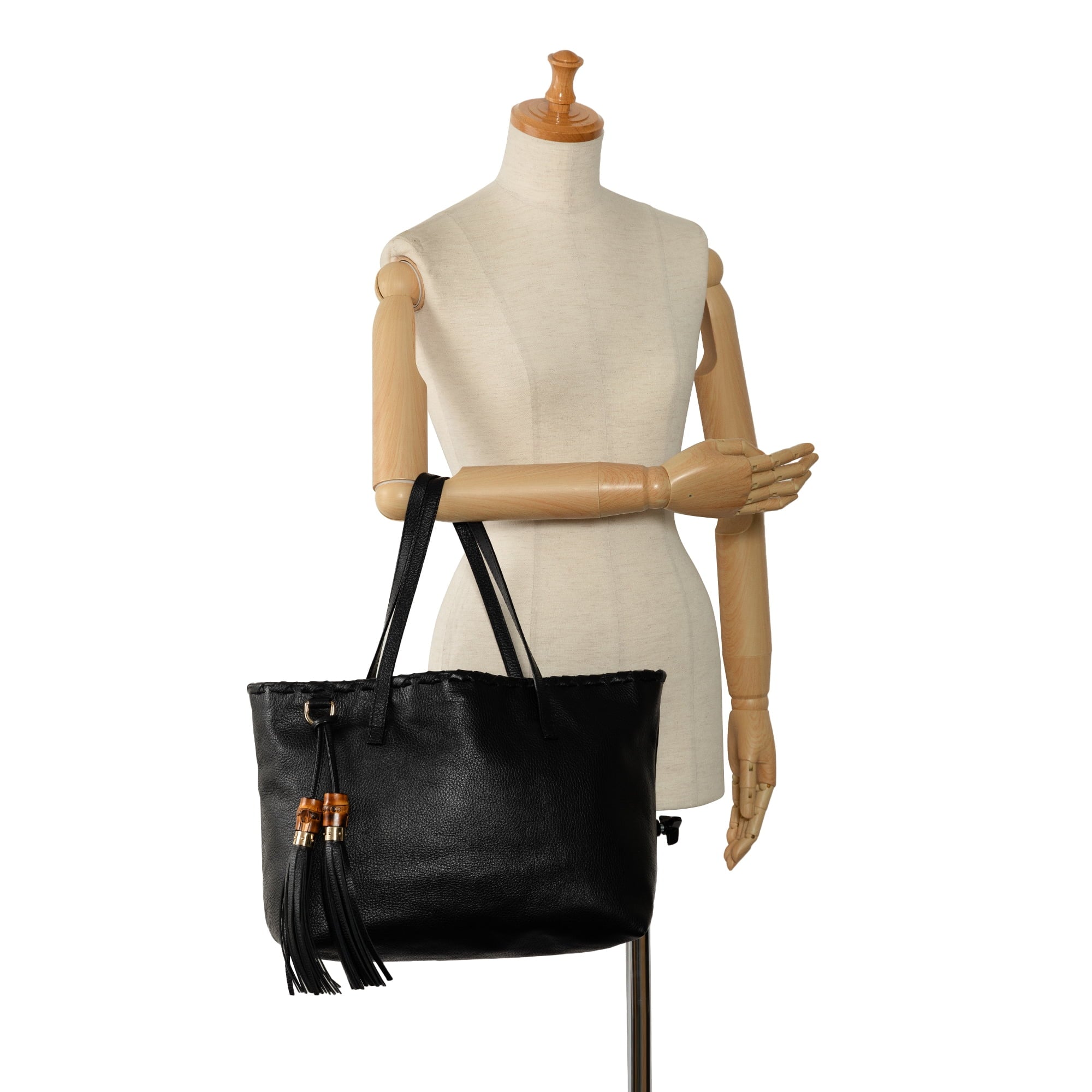 Pre-Owned Authenticated Gucci Bamboo Tassel Tote Calf Leather Black Tote Bag Unisex (Good)