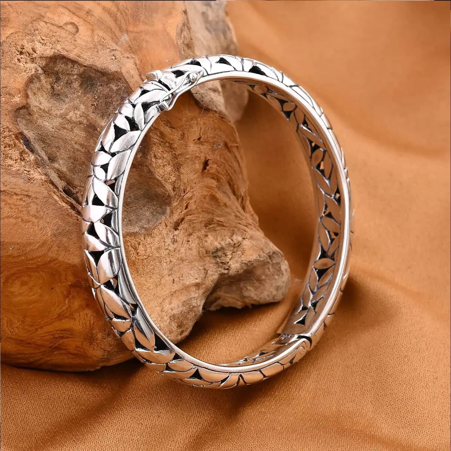 Shop    925 Sterling Silver Bangle Cuff Bracelet Jewelry Size 8" 38.70 Grams Birthday Mothers Day Gifts for Mom