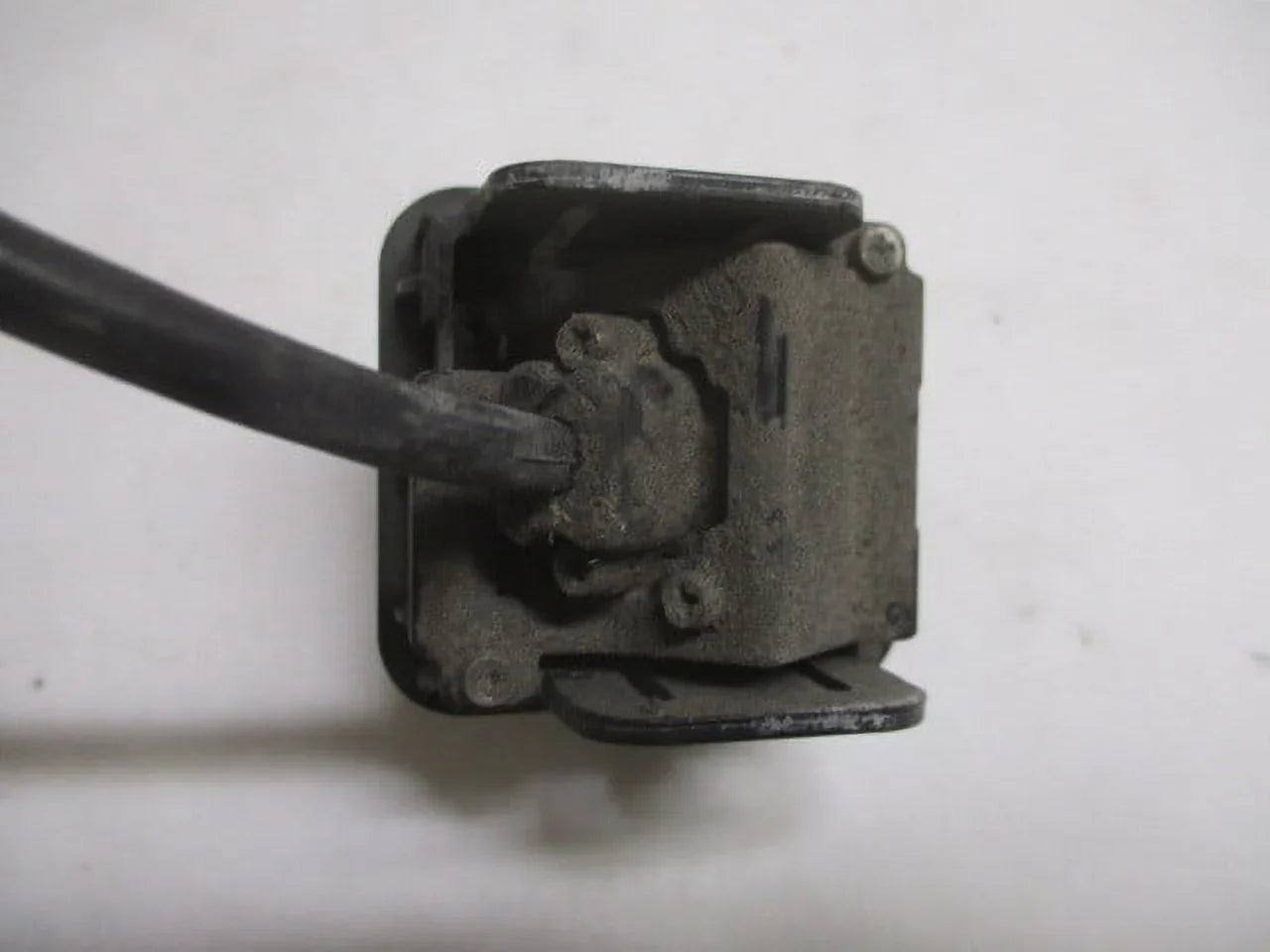 Pre-Owned Buick Verano Back Up Rear View Camera   (Good)
