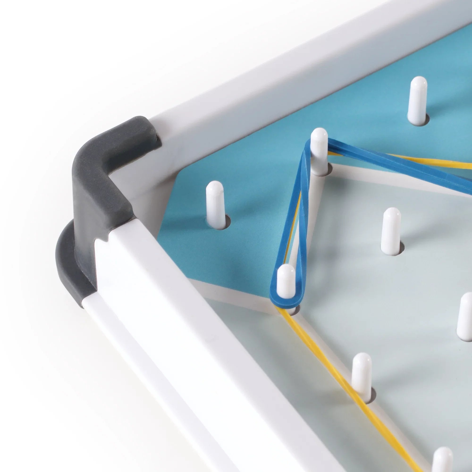 Guidecraft Geo Boards, Multicolour Skill & Action Set