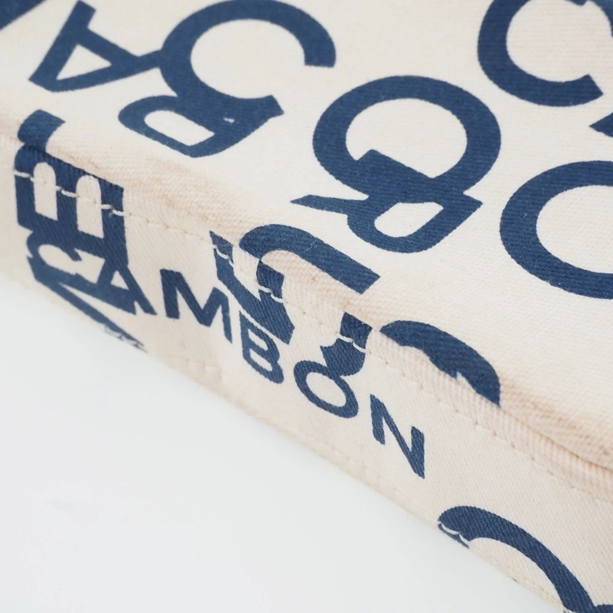 Pre-Owned Chanel Chain Pouch Canvas White/Blue Women's (Good)
