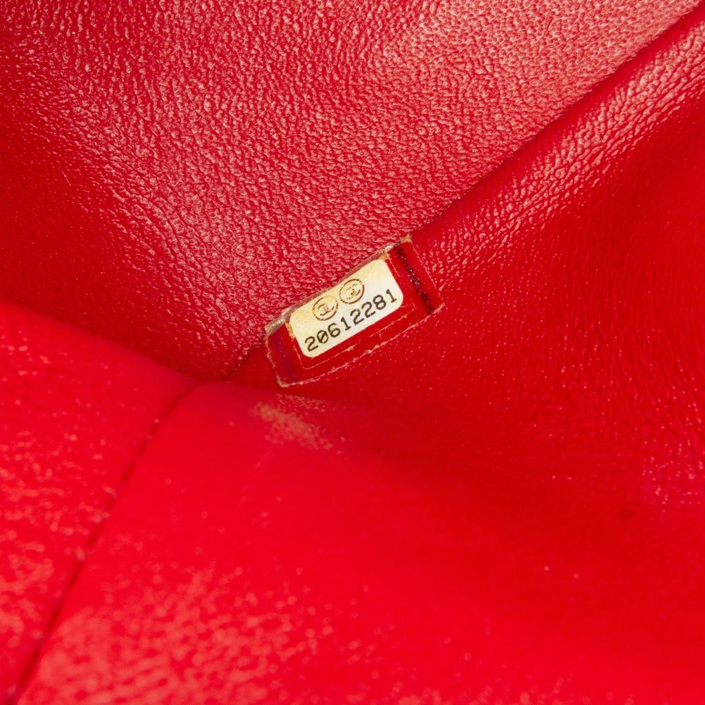 Pre-Owned Authenticated Chanel Mini Classic Lambskin Square Single Flap Leather Red Crossbody Bag Unisex (Good)