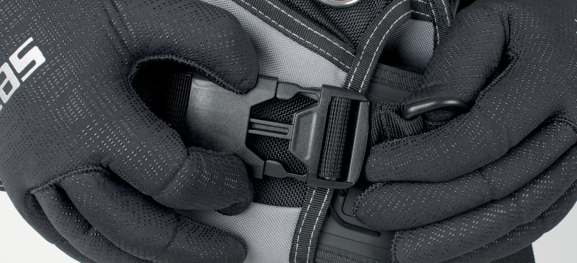 '- Buoyancy Compensator - Black/Grey - Medium