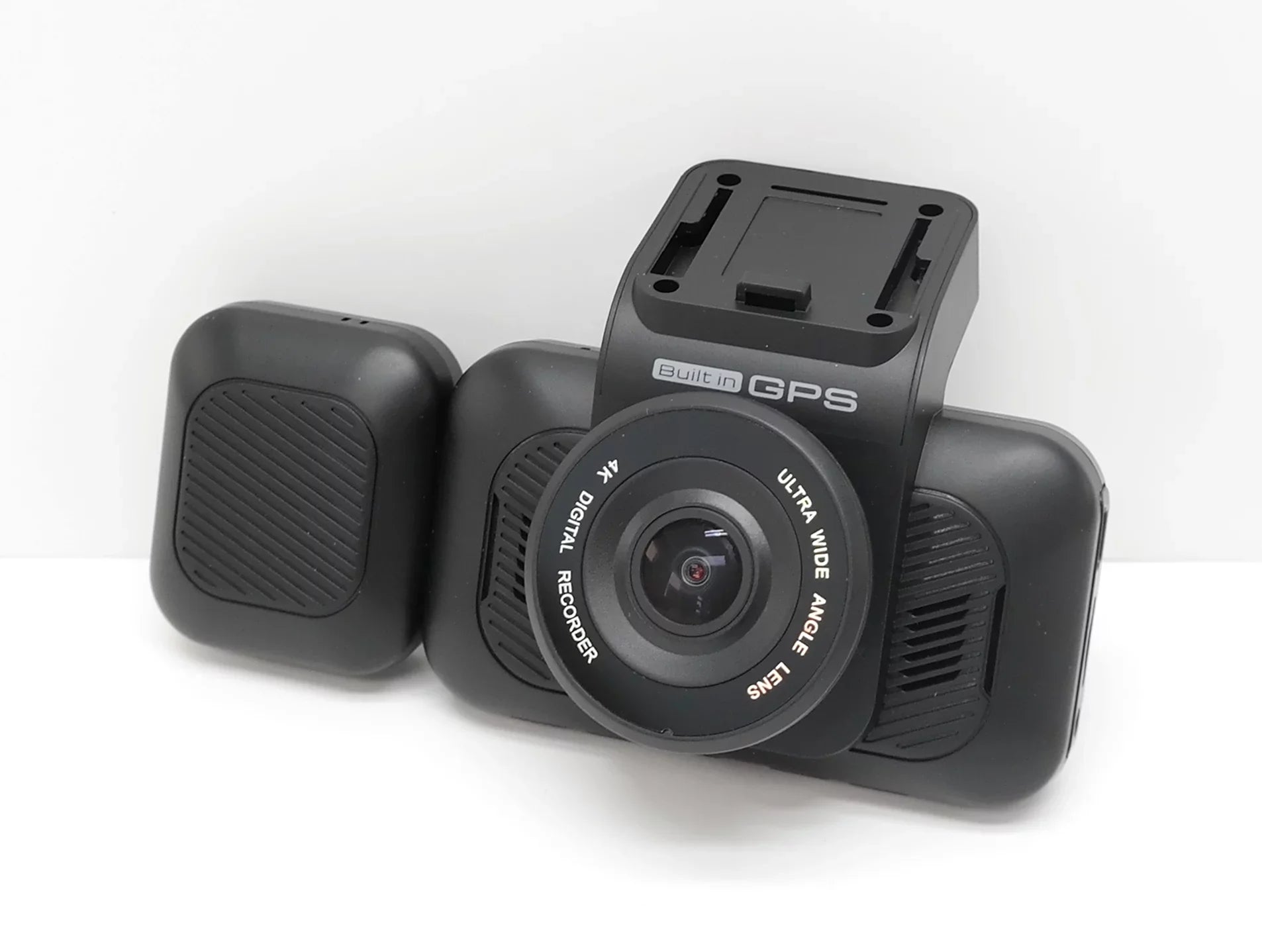 Pre-Owned Rexing  Plus 4K Front+Cabin Dash Cam 3"  Screen - Black