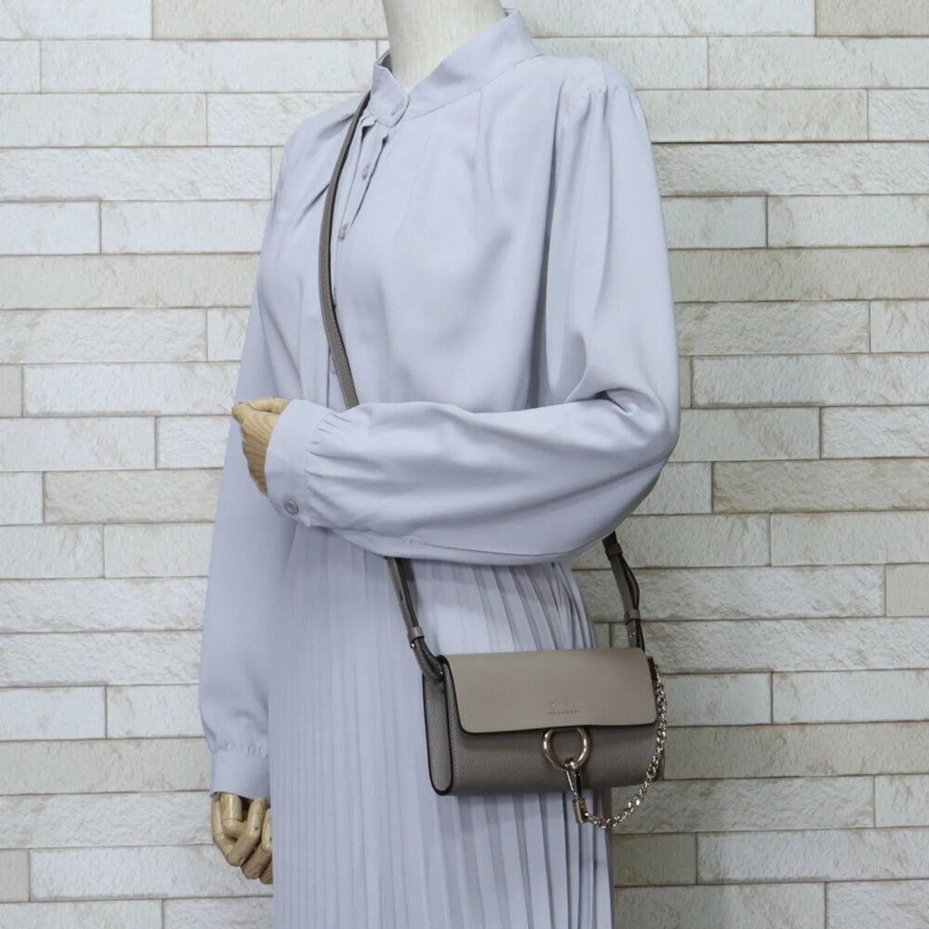Pre-Owned Chloé Chloe Faye shoulder bag leather gray ladies (Fair)