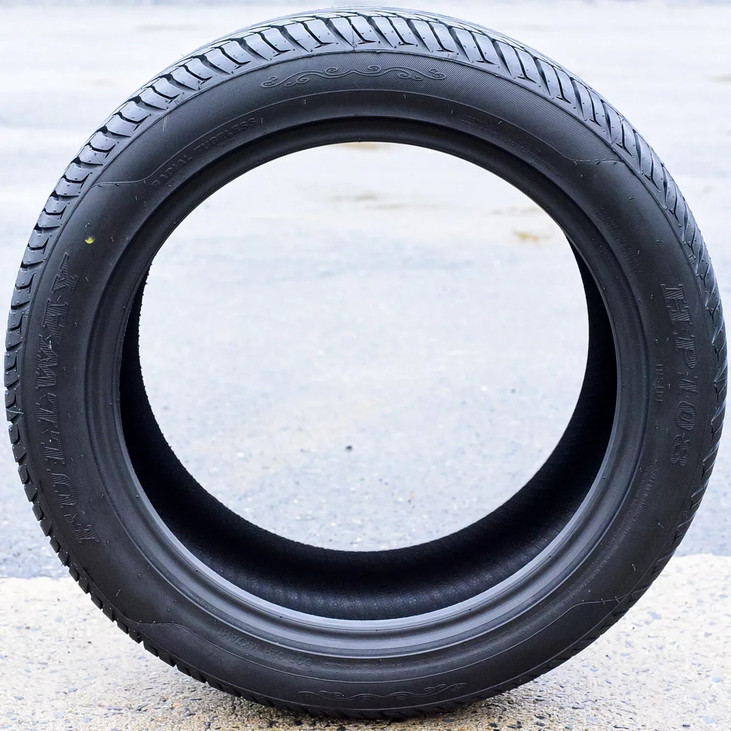 Fullway  215/60R16 99V  / All Season Performance Tire