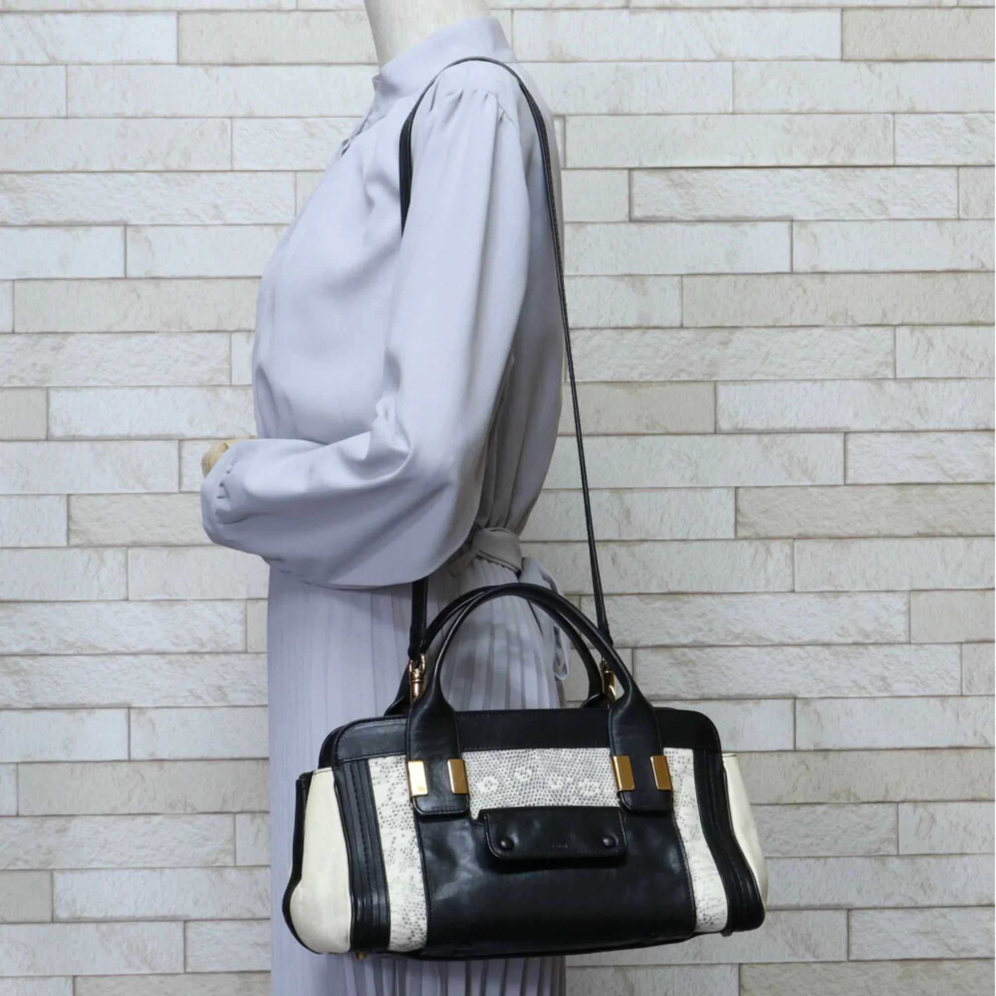 Pre-Owned Chloé Chloe Little Alice Shoulder Bag Leather Beige Women's (Good)