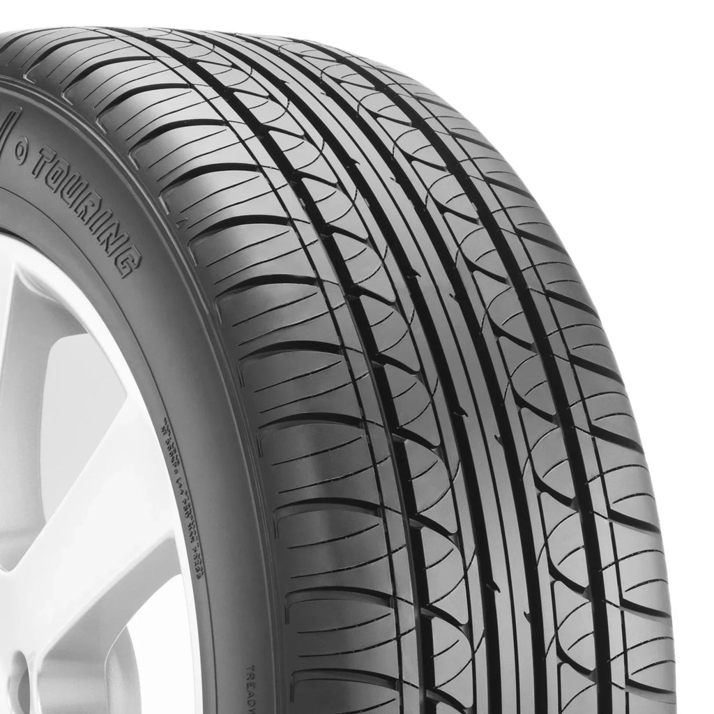 Fuzion Touring 185/65R15 88H  All Season / Tire Fits: 2017 Hyundai Accent , 2013-14 Honda Fit