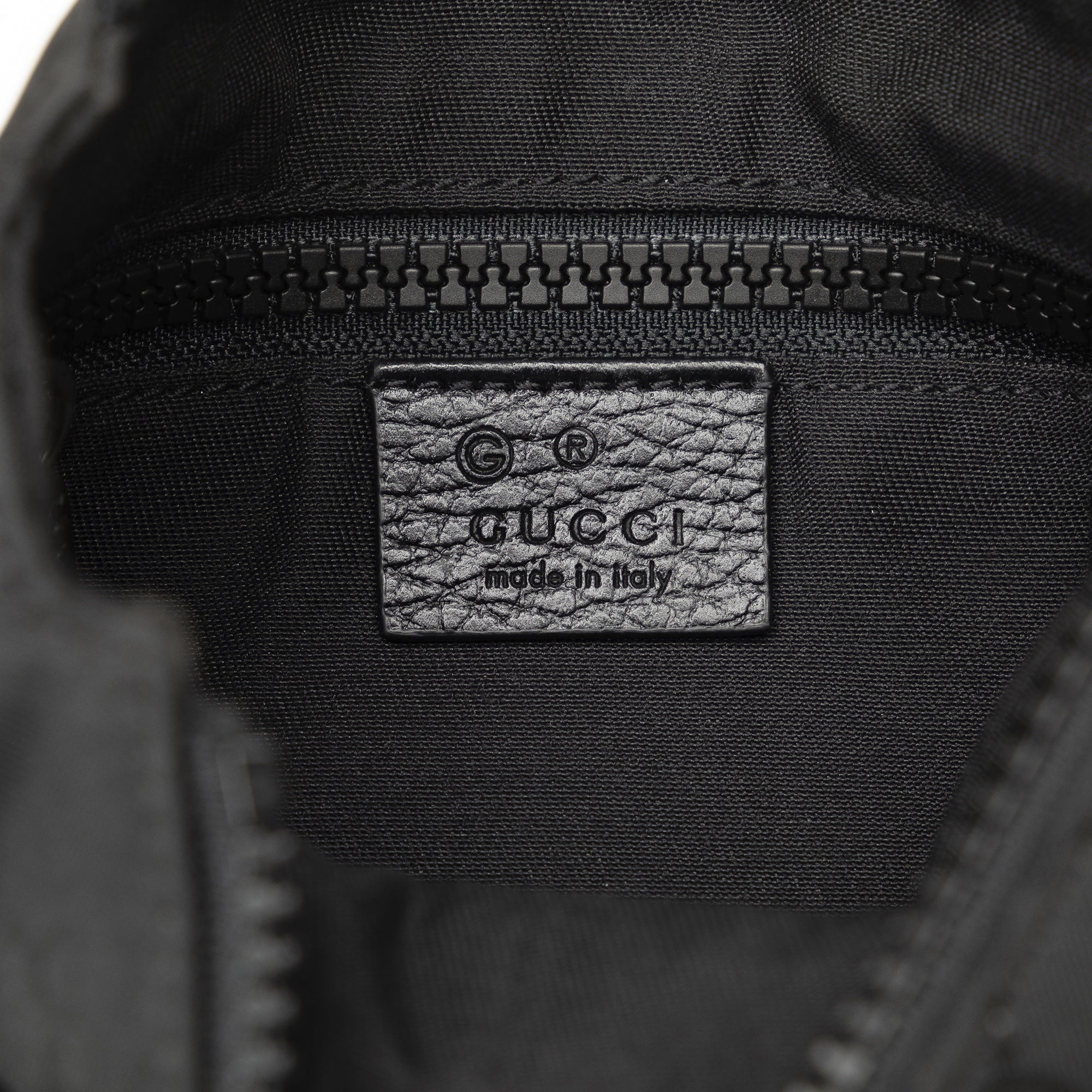 Pre-Owned Authenticated Gucci  Web Crossbody Nylon Fabric Black Crossbody Bag Unisex (Good)