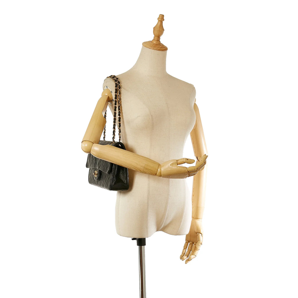 Pre-Owned Chanel Small Classic Double Flap Bag Lambskin Leather Black Shoulder Bag Women (Good)
