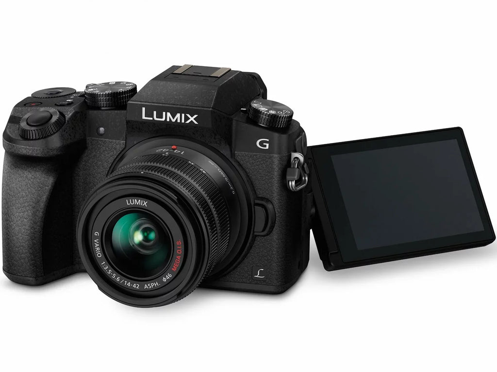 4K Digital Mirrorless Camera Dual Lens Bundle -