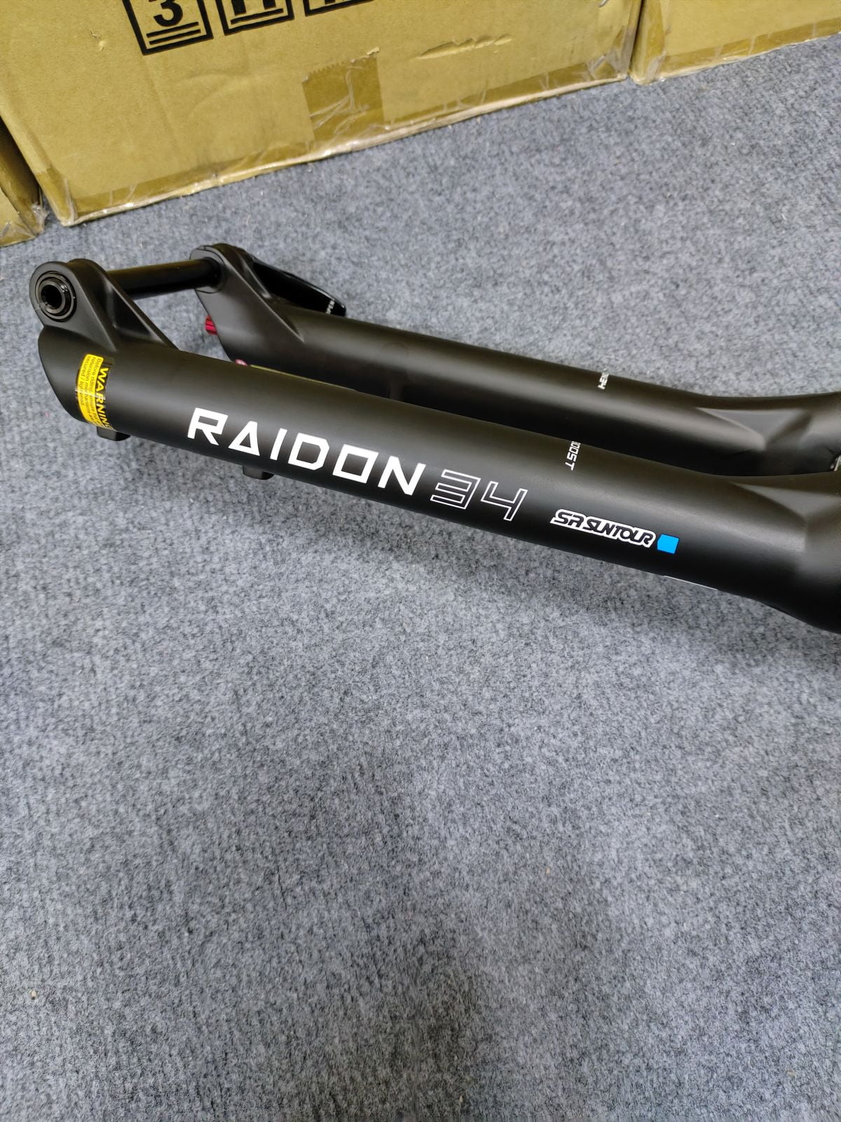 Bicycle Fork (: 110X15mm) Tapered 27.5"  Air Suspension (Manual) 120mm Travel