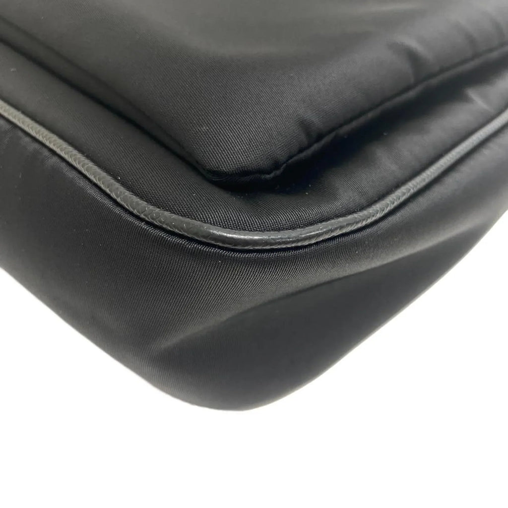 Pre-Owned  1BH168 Tessuto Triangle Plate Shoulder Bag Black Women's  (Good)