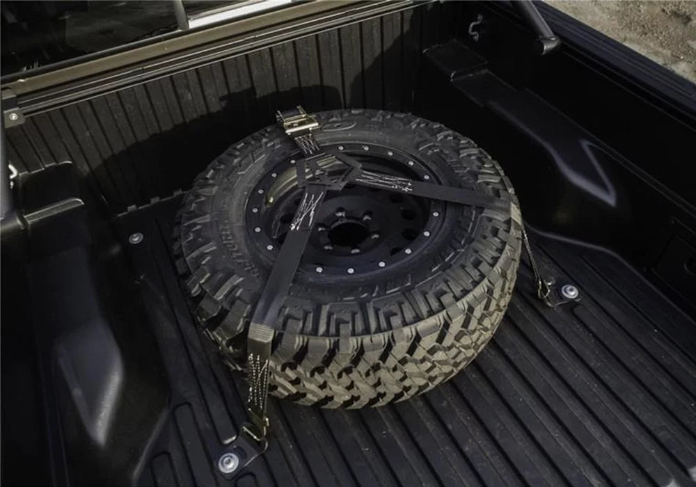 '-Fab by RealTruck Bed Mounted Rapid Strap Tire Carrier With Black Strap | Gloss Black | Bm1Tsbk | Universal Fit