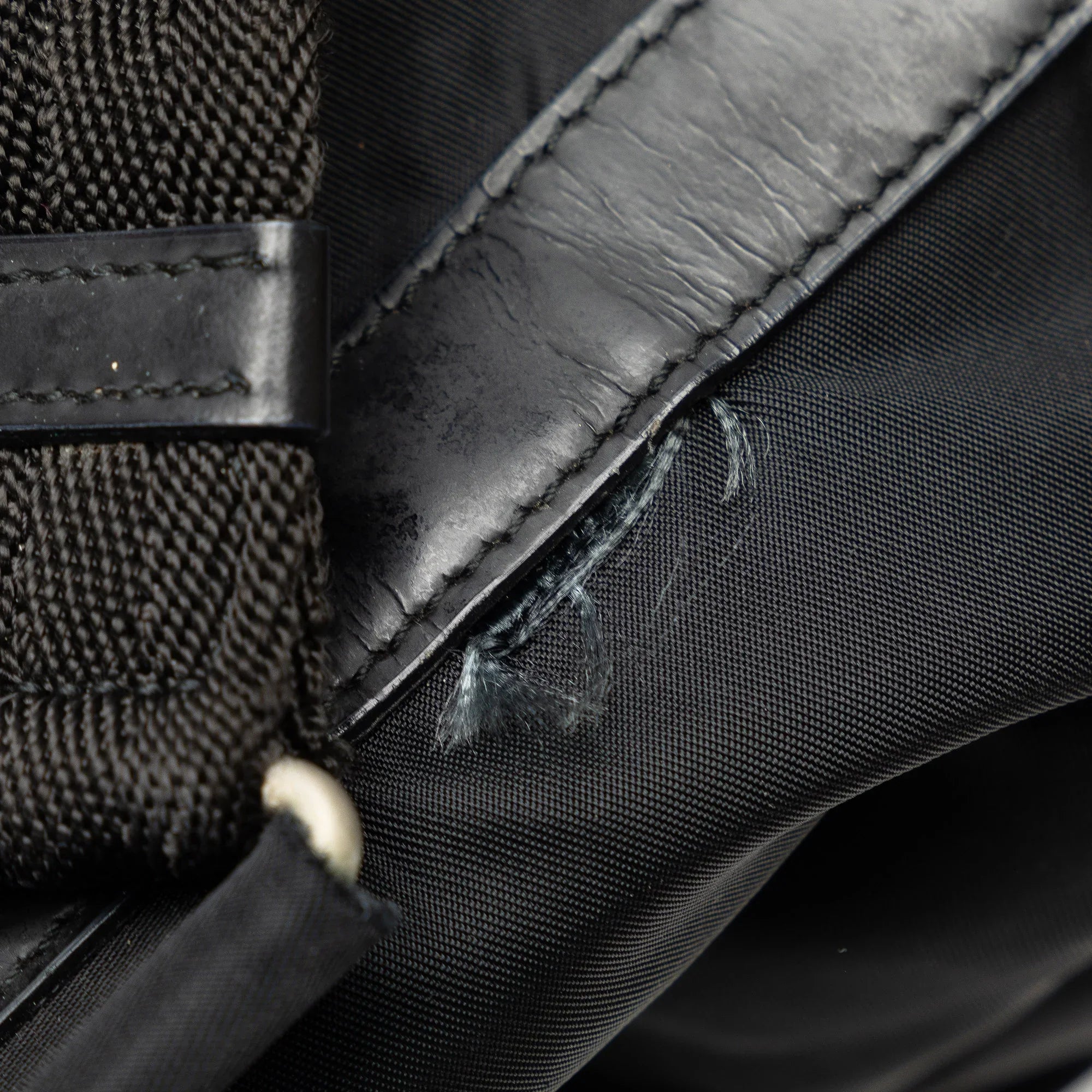 Pre-Owned Authenticated Prada Tessuto Backpack Nylon Fabric Black Unisex (Fair)