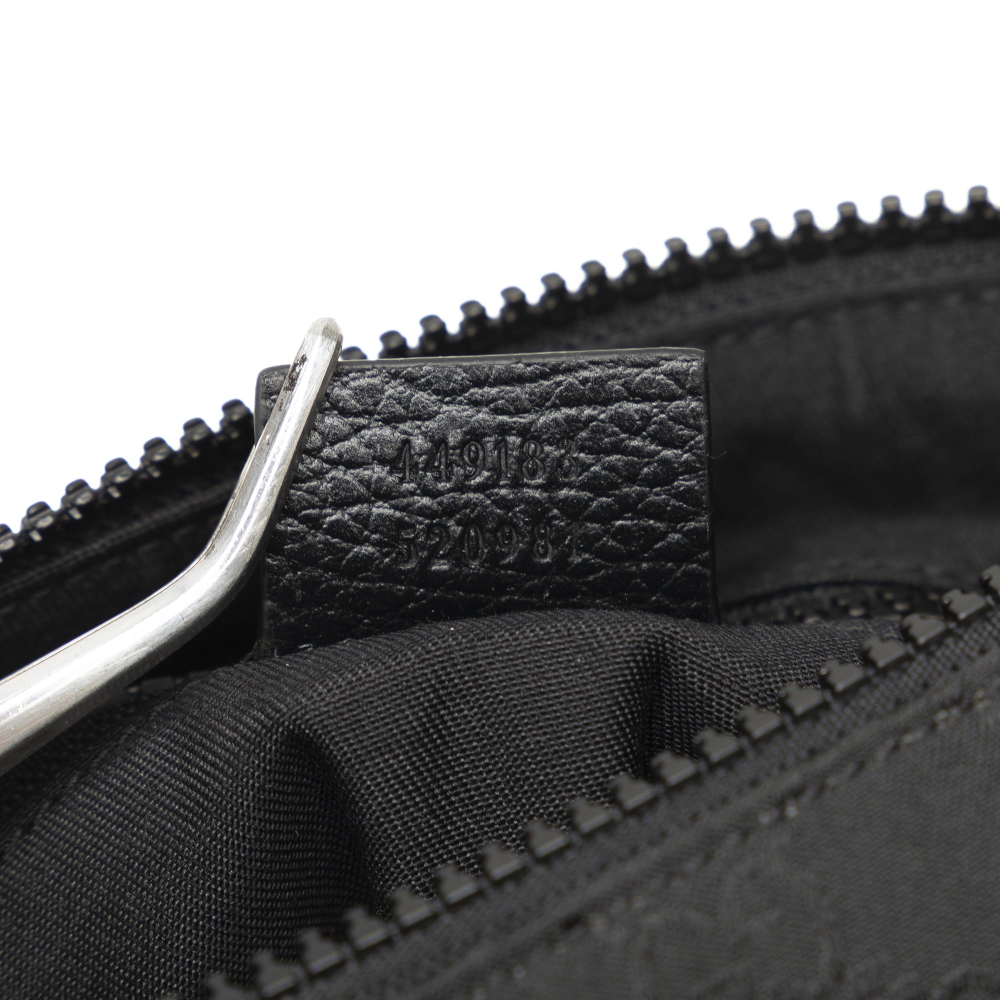 Pre-Owned Authenticated Gucci  Web Crossbody Nylon Fabric Black Crossbody Bag Unisex (Good)