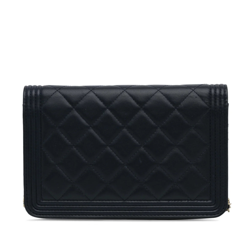Pre-Owned Authenticated Chanel Boy Wallet On Chain Lambskin Leather Blue Crossbody Bag Unisex (Good)