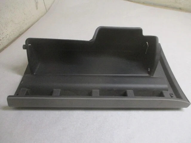 Pre-Owned 15 16 17 18 19 Ford  Gray Glovebox Glove Box Assembly   (Good)