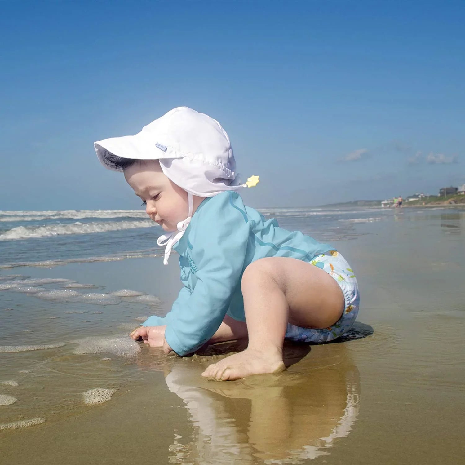 i play. Baby Flap Sun Protection Swim Hat Months White