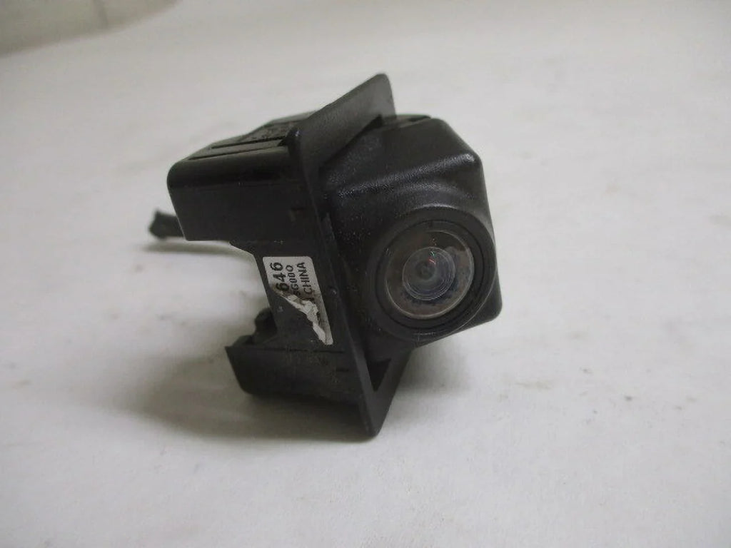 Pre-Owned Buick Encore Chevrolet Trax Back Up Rear View Camera   (Good)