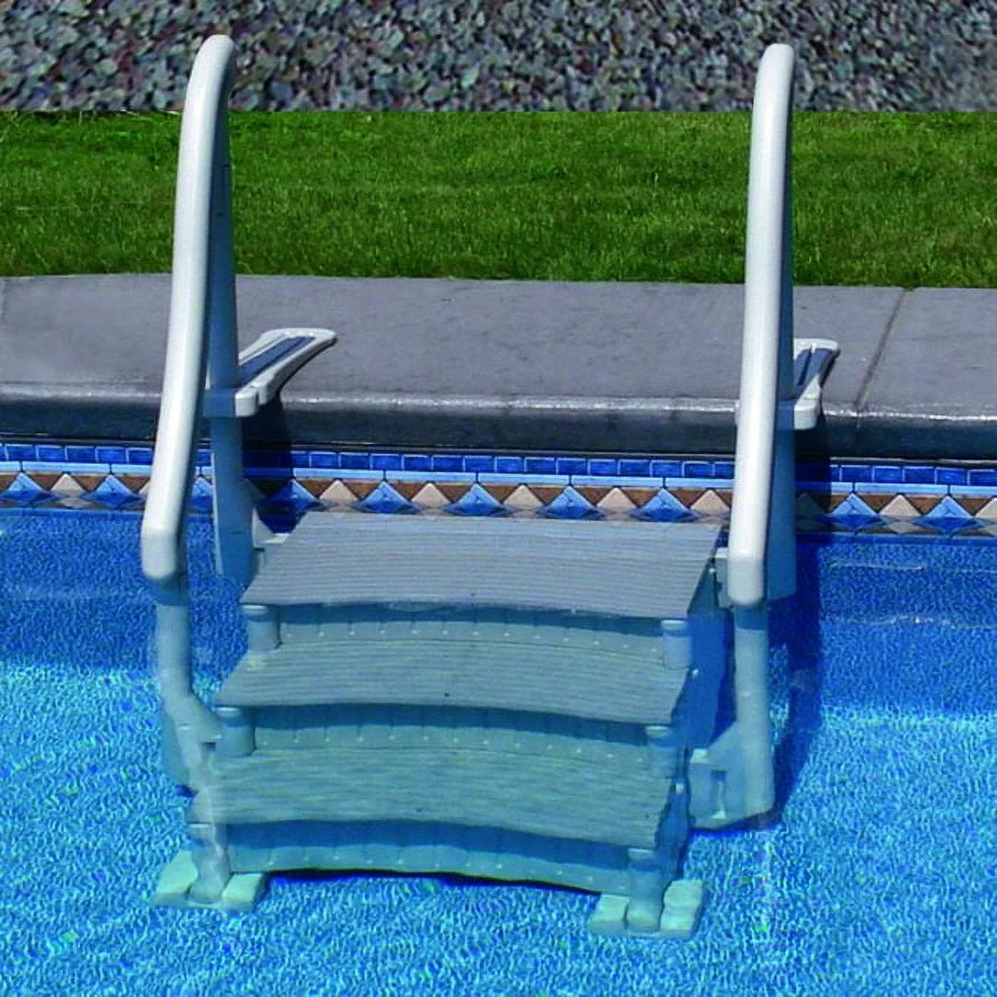 Confer Curve Step System for In-Ground Swimming Pools